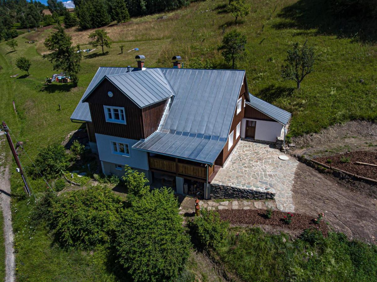 Chalupa Na Stráni Jablonec nad Jizerou Esterno foto